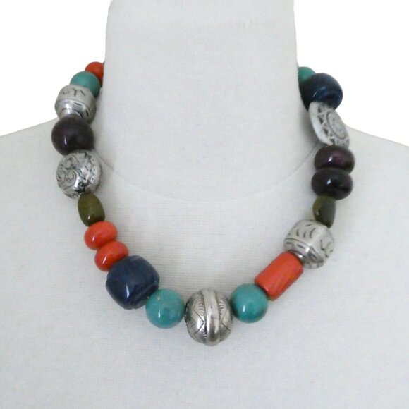 Southwest style Multicolor beaded statement necklace - Picture 2 of 4